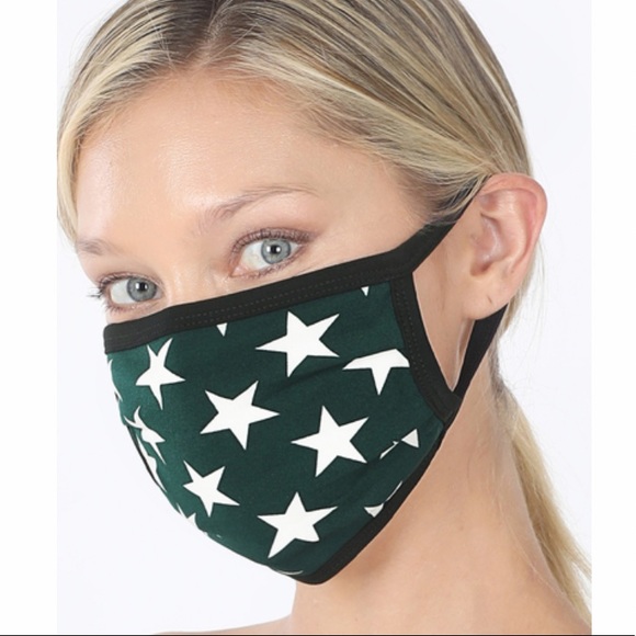 🌺2/$35 sale star print sweater - Picture 6 of 7